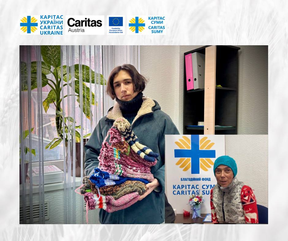Волонтерка Карітас Суми всю зиму в`яже шкарпетки для прикордоння